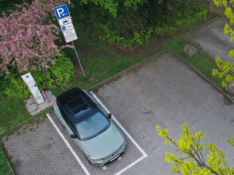 Van Houdt Volvo Cars en EasyPark slaan de handen in elkaar om betalend parkeren te vereenvoudigen 