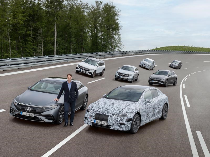 Mercedes-Benz zet koers naar volledig elektrisch tijdperk