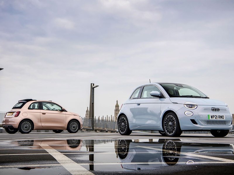 New 500 is 'Small Car of the Year' bij News UK Motor Awards