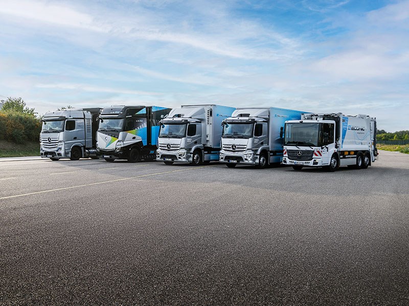 Van Houdt IAA Transportation 2022: Daimler Truck onthult batterij-elektrische eActros LongHaul-vrachtwagen en breidt e-mobiliteitsportefeuille uit 