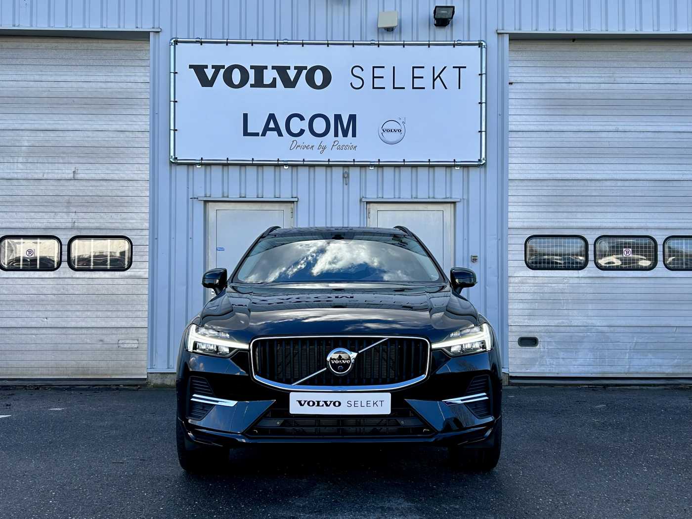 Lacom Volvo - XC60 II B4 Momentum Pro Mild-Hybrid /360°cam/WinterPlus/21'