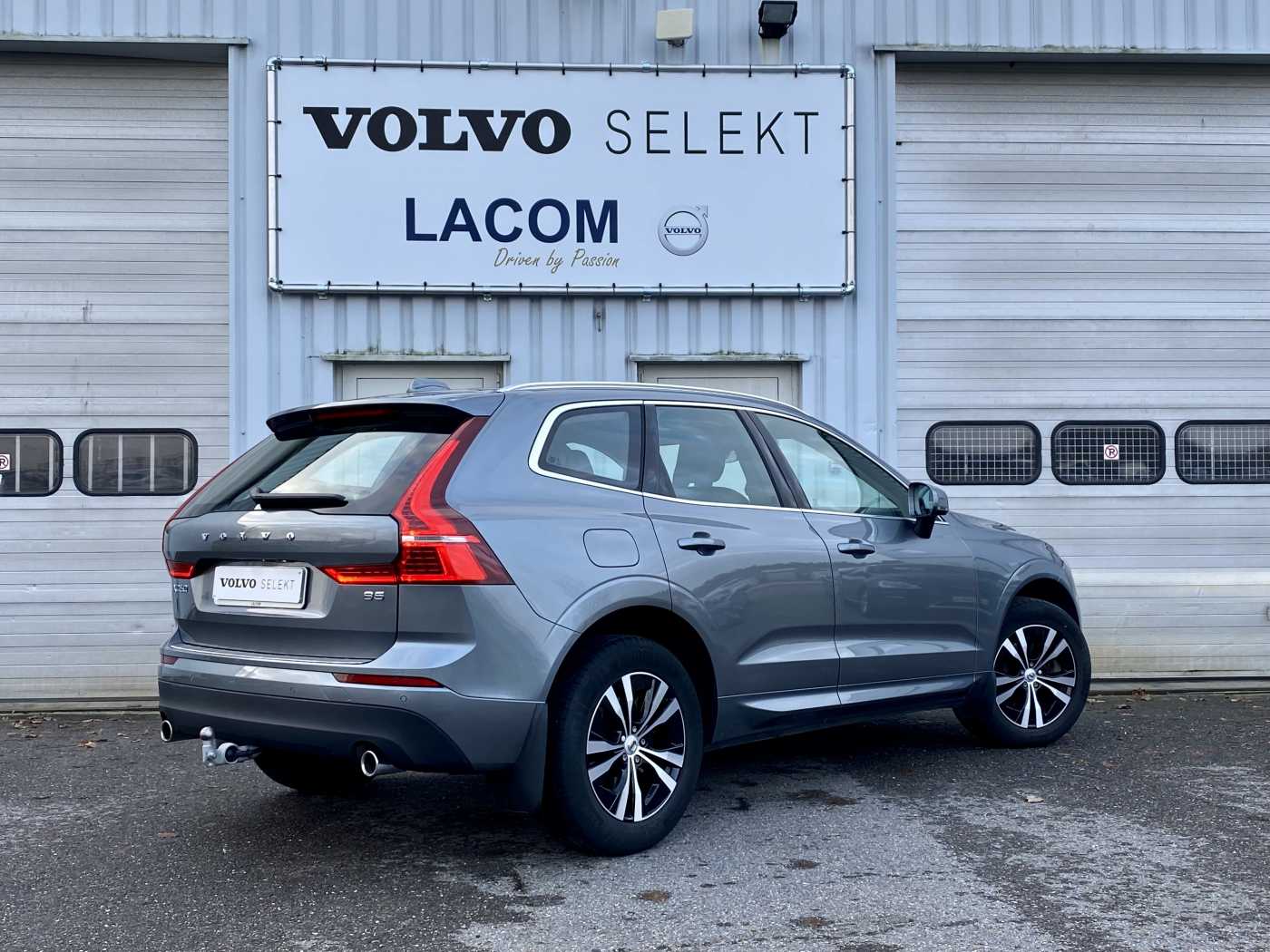 Lacom Volvo - XC60 II Momentum Pro B5/Trekhaak/Driverassist/WinterPro