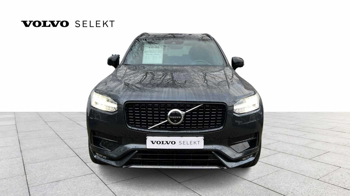 Lacom Volvo - XC90 R-Design, B5 AWD FULL OPTION